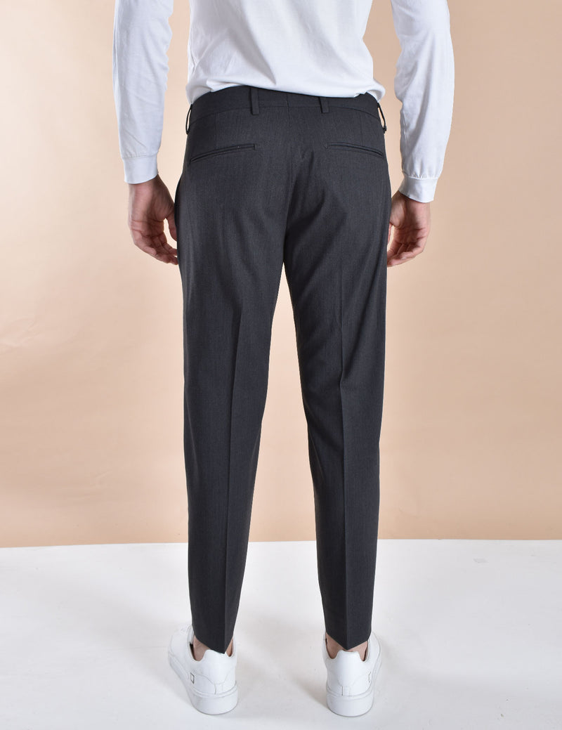 Pantalone Be Able Alexander shorter grigio 