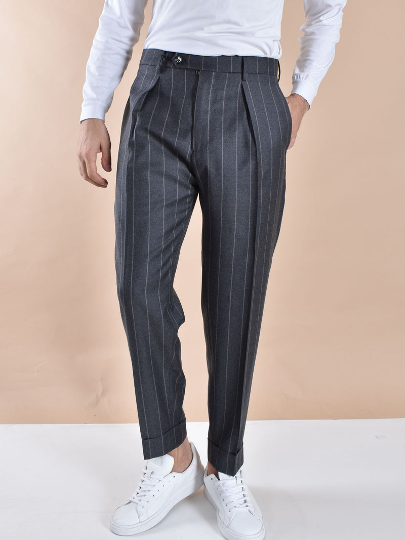 Pantalone Berwich gessato chiaia grigio risvolti corto 