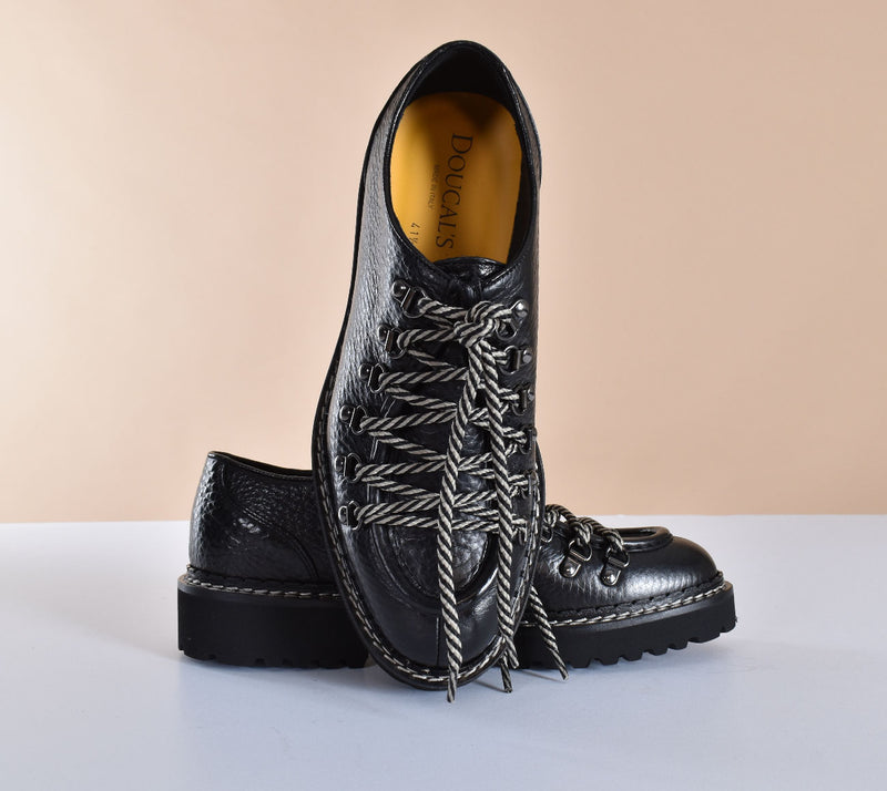 Scarpe Doucal's Haruki nere 