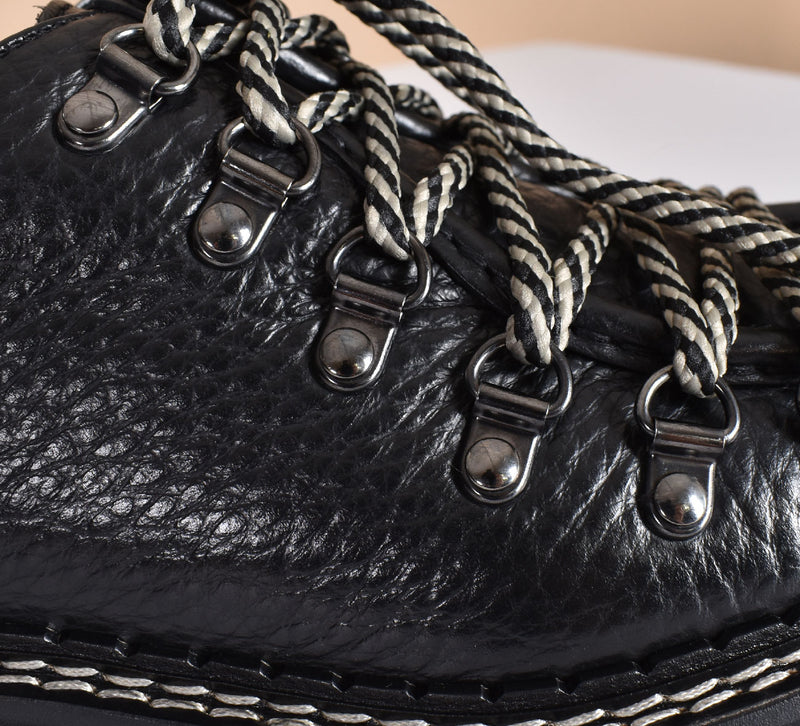 Scarpe Doucal's Haruki nere 