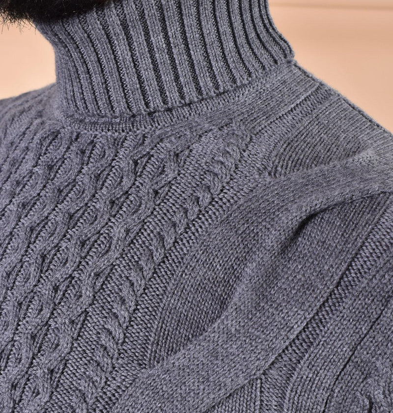 Dolcevita Luigi Gentile trecce grigio 