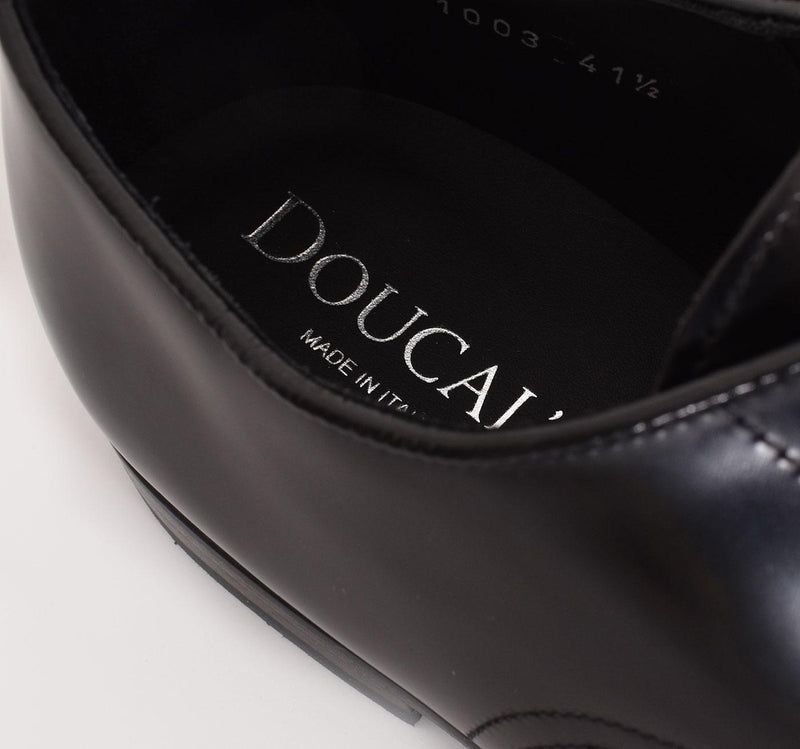 Scarpe Doucal's derby pelle nere stringate 