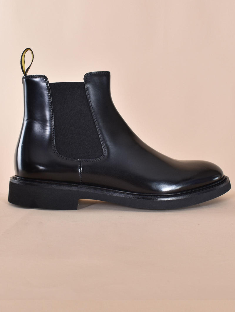 Scarpe Doucal's Beatles nere pelle opaca 